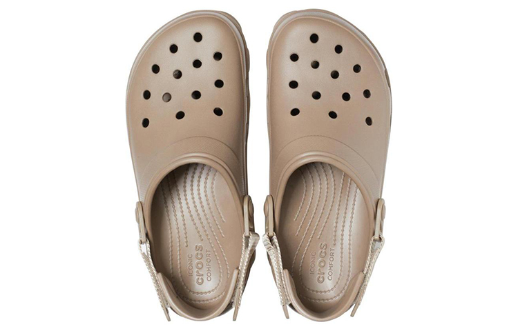 Shop Crocs All-Terrain Zoccoli ''Marrone'' A206340-260