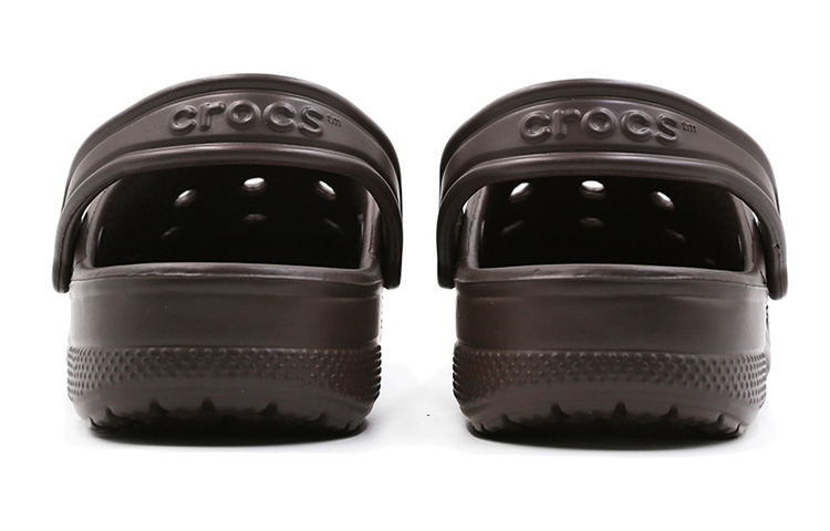 Lookbook Crocs 巴雅洞洞鞋 10126-206
