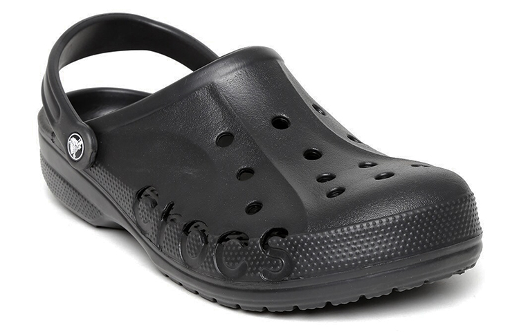 Shop Crocs 黑色男女沙滩凉鞋 10126-001