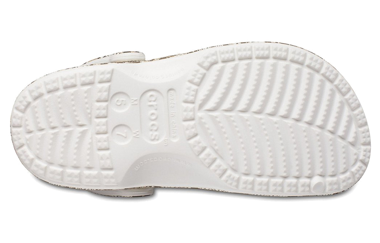 Sizing Crocs Baya Saisonale Bedruckte Clogs ''Oyster Mushroom''. 206230-13T
