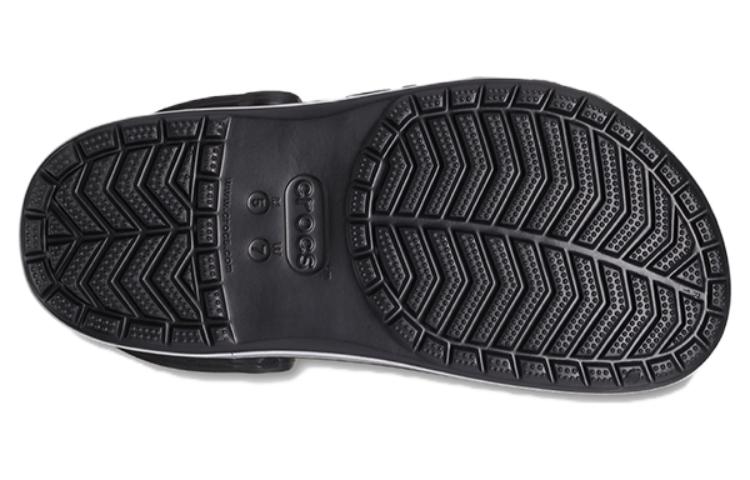 Shop Crocs卡駱馳 舒適休閒 洞洞鞋 男女同款 黑色