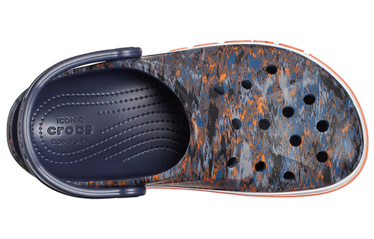 Lookbook Crocs Bayaband Sandal Cetakan Biru Tua 205840-4SC