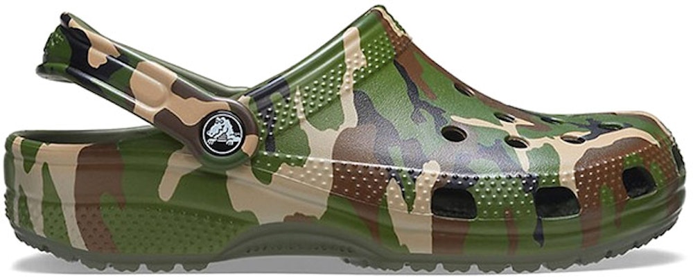 Crocs 卡駱馳 沙灘洞洞涼鞋 軍綠迷彩 Order Crocs 卡駱馳 沙灘洞洞涼鞋 軍綠迷彩