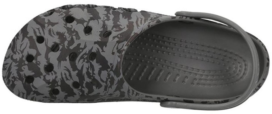 Crocs Beach Black Sandals 'Gray White' 206230-07I Lookbook Crocs Beach Black Sandals 'Gray White' 206230-07I