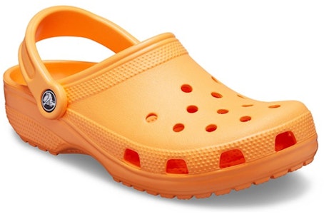 Sandal Crocs Pantai Jingga Uniseks 10001-801 Order Sandal Crocs Pantai Jingga Uniseks 10001-801