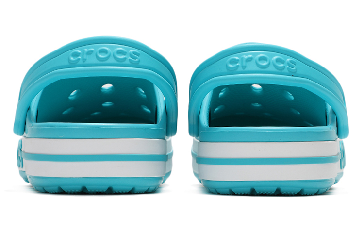 Lookbook Sepatu Pantai Crocs Biru Unisex 205089-4SL