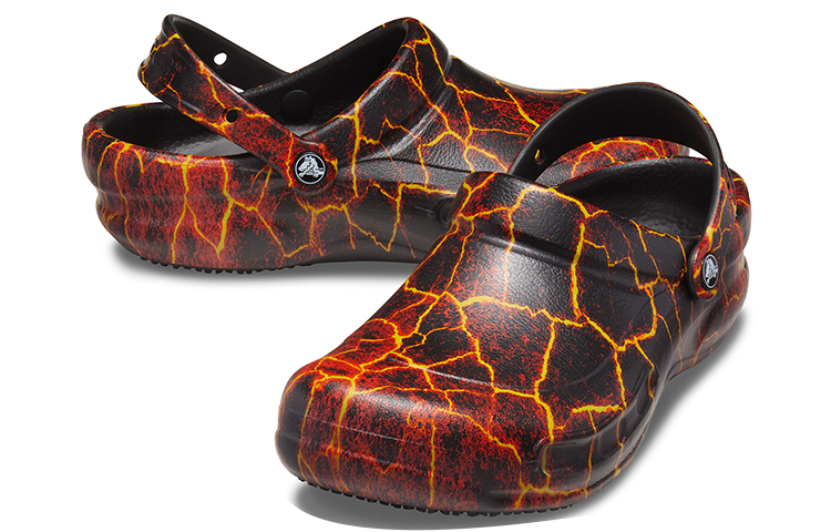 Shop Crocs Bistro Graphic Klomp ''Zwart Rood'' 204044-0X9