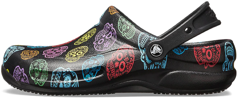 Crocs Bistro Graphic Clog 'Hitam Pantai Sporty' 204044-988 Buy Crocs Bistro Graphic Clog 'Hitam Pantai Sporty' 204044-988