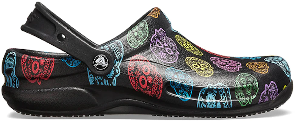 Crocs Bistro Graphic Clog 'Hitam Pantai Sporty' 204044-988 Order Crocs Bistro Graphic Clog 'Hitam Pantai Sporty' 204044-988