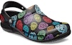 Lookbook Crocs Bistro Graphic Clog 'Hitam Pantai Sporty' 204044-988