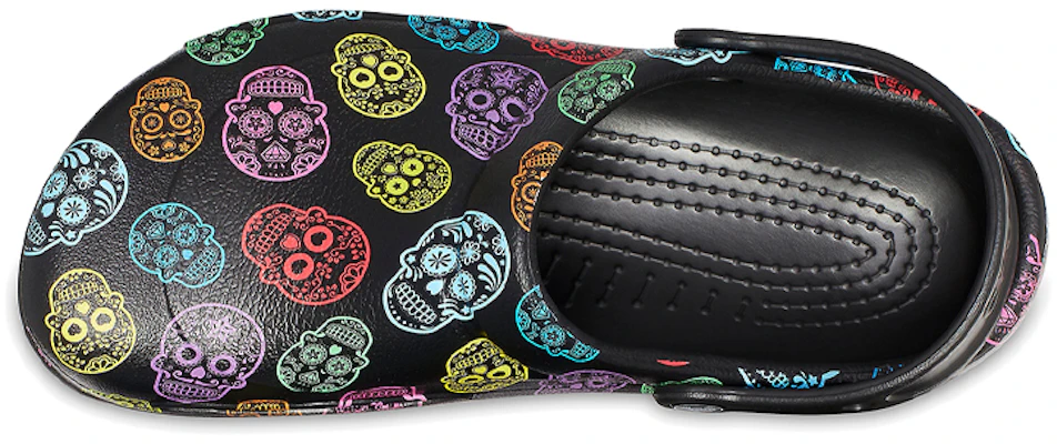 Crocs Bistro Graphic Clog 'Hitam Pantai Sporty' 204044-988 Shop Crocs Bistro Graphic Clog 'Hitam Pantai Sporty' 204044-988