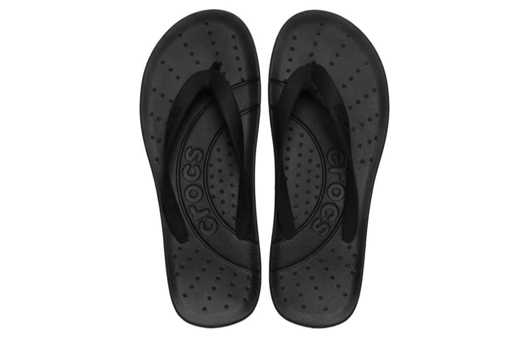 Purchase 크록스 캐주얼 플립플랍 '블랙' (Keurokeuseu Kaejuerwol Peulrippeullap 'Beullaek') 210089-001