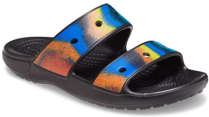 Crocs卡駱馳 經典星際渲染休閒拖鞋 男女同款 黑彩色 Lookbook Crocs卡駱馳 經典星際渲染休閒拖鞋 男女同款 黑彩色