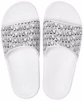 Purchase Crocs Klasik 'Logo Pola Putih' 206124-103