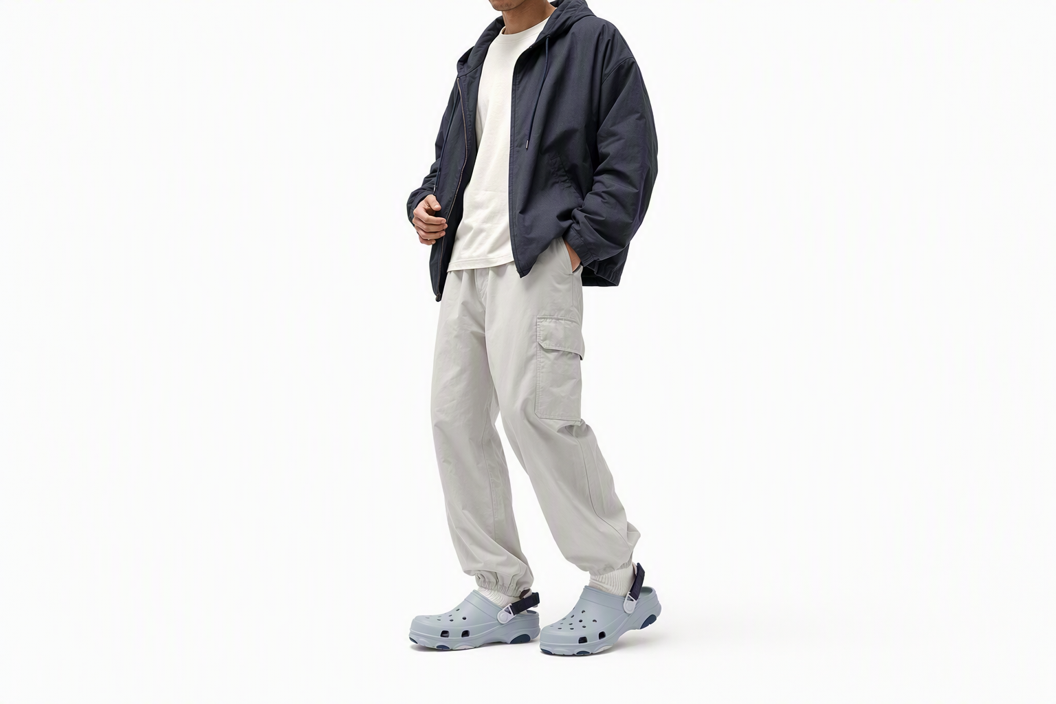 Order Crocs经典全地形洞洞鞋‘浅灰色’ 206340-007