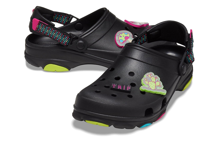 Shop Sandal Crocs Classic All-Terrain Casual Minimalis Unisex Hitam 207340-001