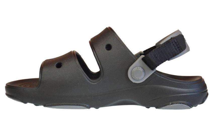 Buy Crocs经典全地形洞洞鞋“黑色” 207707-001