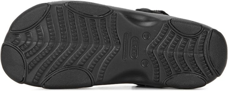 Crocs卡駱馳 防滑 沙灘涼鞋 男女同款 黑色 Shop Crocs卡駱馳 防滑 沙灘涼鞋 男女同款 黑色