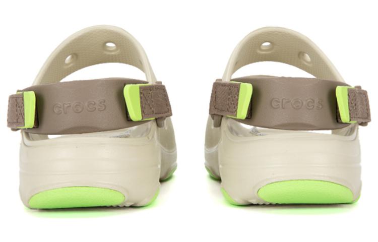 Shop Sandalias Crocs Classic All Terrain 'Beige'. 207711-2Y3
