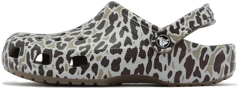 Crocs Clog Cetakan Haiwan Klasik 'Coklat' 2066762BY Buy Crocs Clog Cetakan Haiwan Klasik 'Coklat' 2066762BY