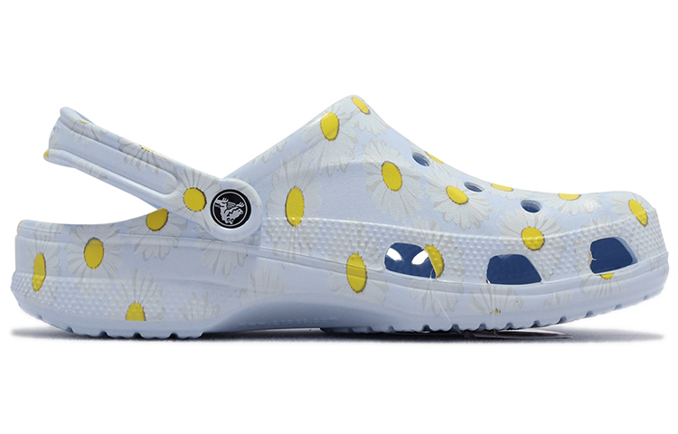 Order Crocs 经典 Baya 花卉图案 蓝白色 凉鞋 206230-4KV