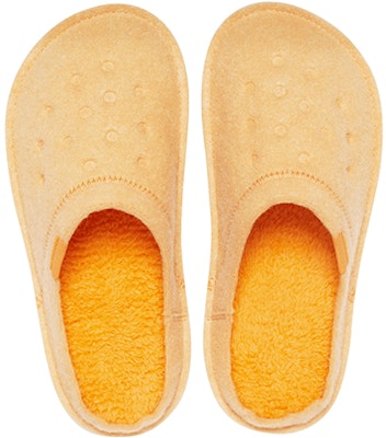 Crocs Classic Casual Thicken Stay Warm Unisex Yellow Slippers 203600-838 Purchase Crocs Classic Casual Thicken Stay Warm Unisex Yellow Slippers 203600-838