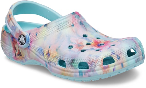 Crocs卡駱馳 Classic 洞洞運動涼鞋 男女同款 藍 Lookbook Crocs卡駱馳 Classic 洞洞運動涼鞋 男女同款 藍