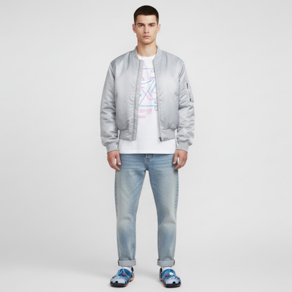 Crocs 經典拖鞋 回到未來款 211503-90H Lookbook Crocs 經典拖鞋 回到未來款 211503-90H