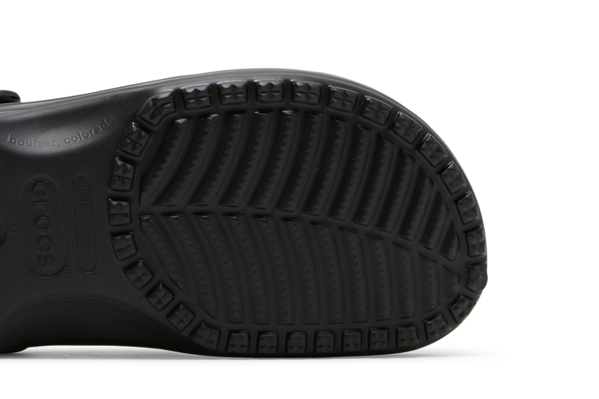 Details for Crocs Classic Clog 'Black' 10001-001