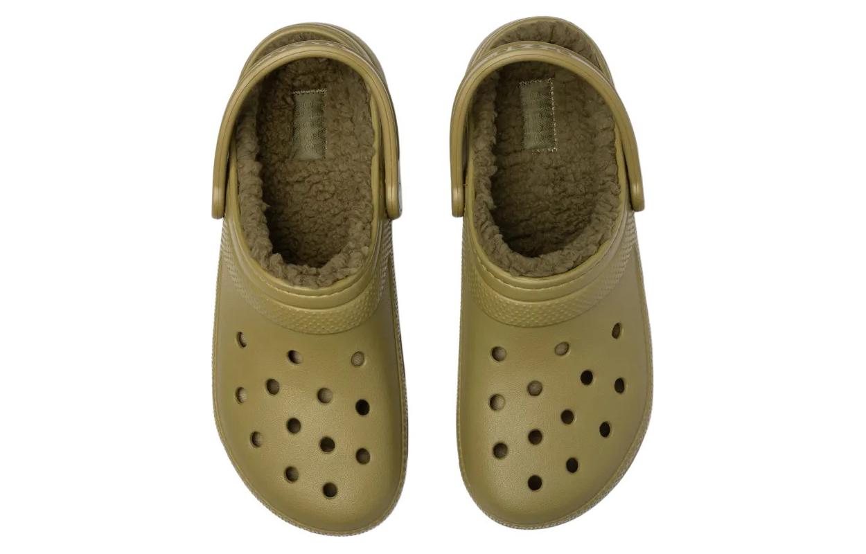 Lookbook Crocs 经典洞穴鞋 '绿色' 203591-3UA