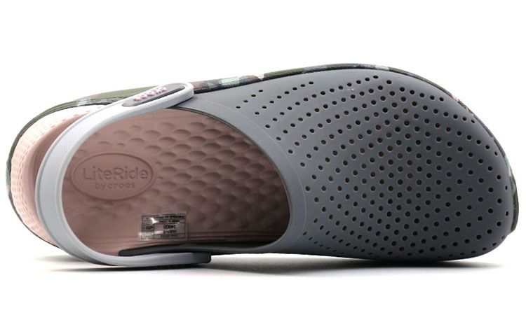 Lookbook 乐福鞋经典款 '灰色迷彩' 205359-0EI