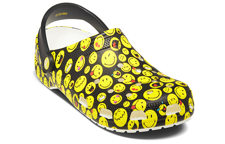 Crocs Classic Clog 'Smiley Face Black Yellow' 圖 3