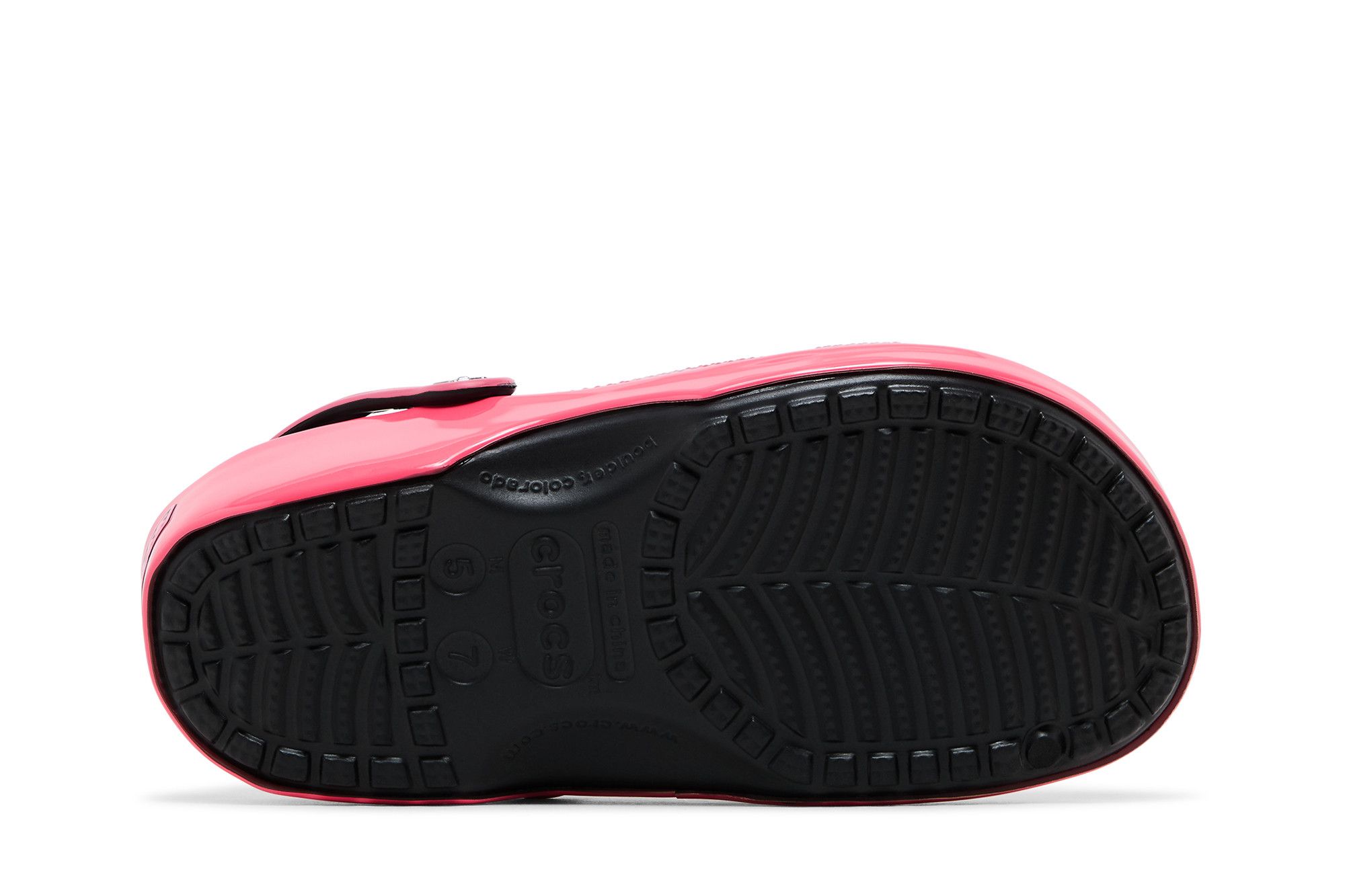 Shop 飛天小女警 x Crocs 經典洞洞鞋 Blossom (花花) 211512-90H