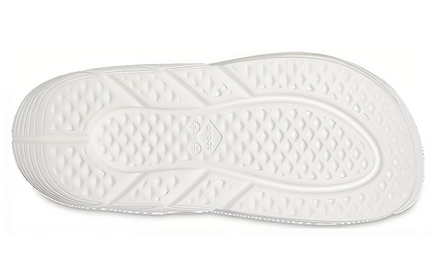 Purchase Crocs 经典款洞洞鞋‘白色’ 209501-100