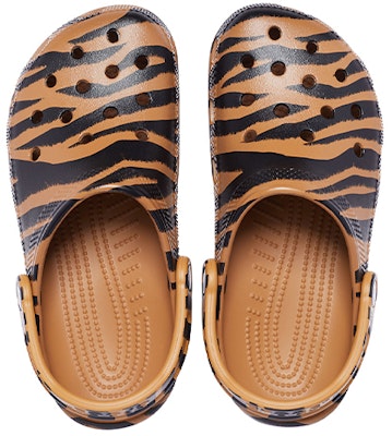 Crocs Classic clog Animal Printing Beach Tiger Stripes Yellow Sandals 206676-2ZF Purchase Crocs Classic clog Animal Printing Beach Tiger Stripes Yellow Sandals 206676-2ZF