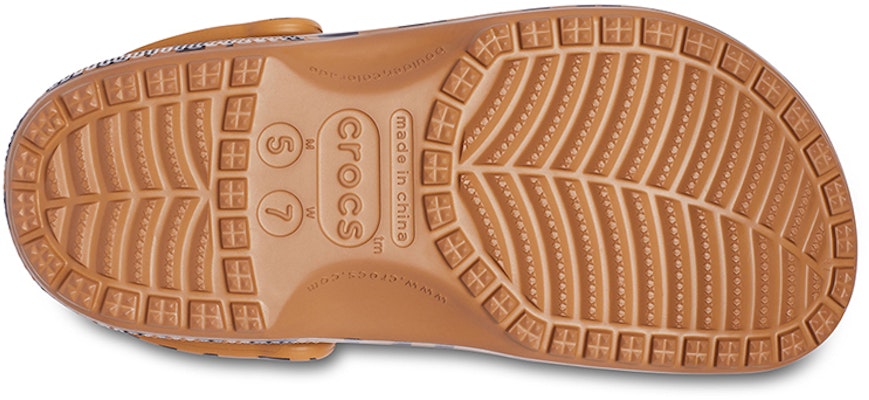 Crocs Classic clog Animal Printing Beach Tiger Stripes Yellow Sandals 206676-2ZF Details for Crocs Classic clog Animal Printing Beach Tiger Stripes Yellow Sandals 206676-2ZF