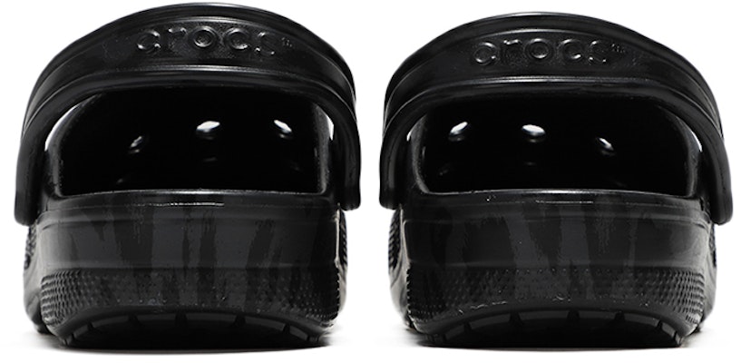 Kasut Crocs Classic Clog Unisex Hitam 206230-95K Lookbook Kasut Crocs Classic Clog Unisex Hitam 206230-95K