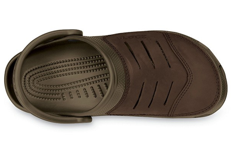 Lookbook Crocs 经典拖鞋 波哥大咖啡色凉鞋 11038-280