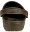 Shop Crocs 经典拖鞋 波哥大咖啡色凉鞋 11038-280