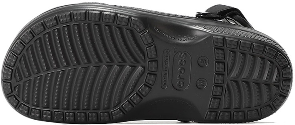 Crocs Classic Clog Cozy Breathable Beach Sandals Black 207142-001 Shop Crocs Classic Clog Cozy Breathable Beach Sandals Black 207142-001