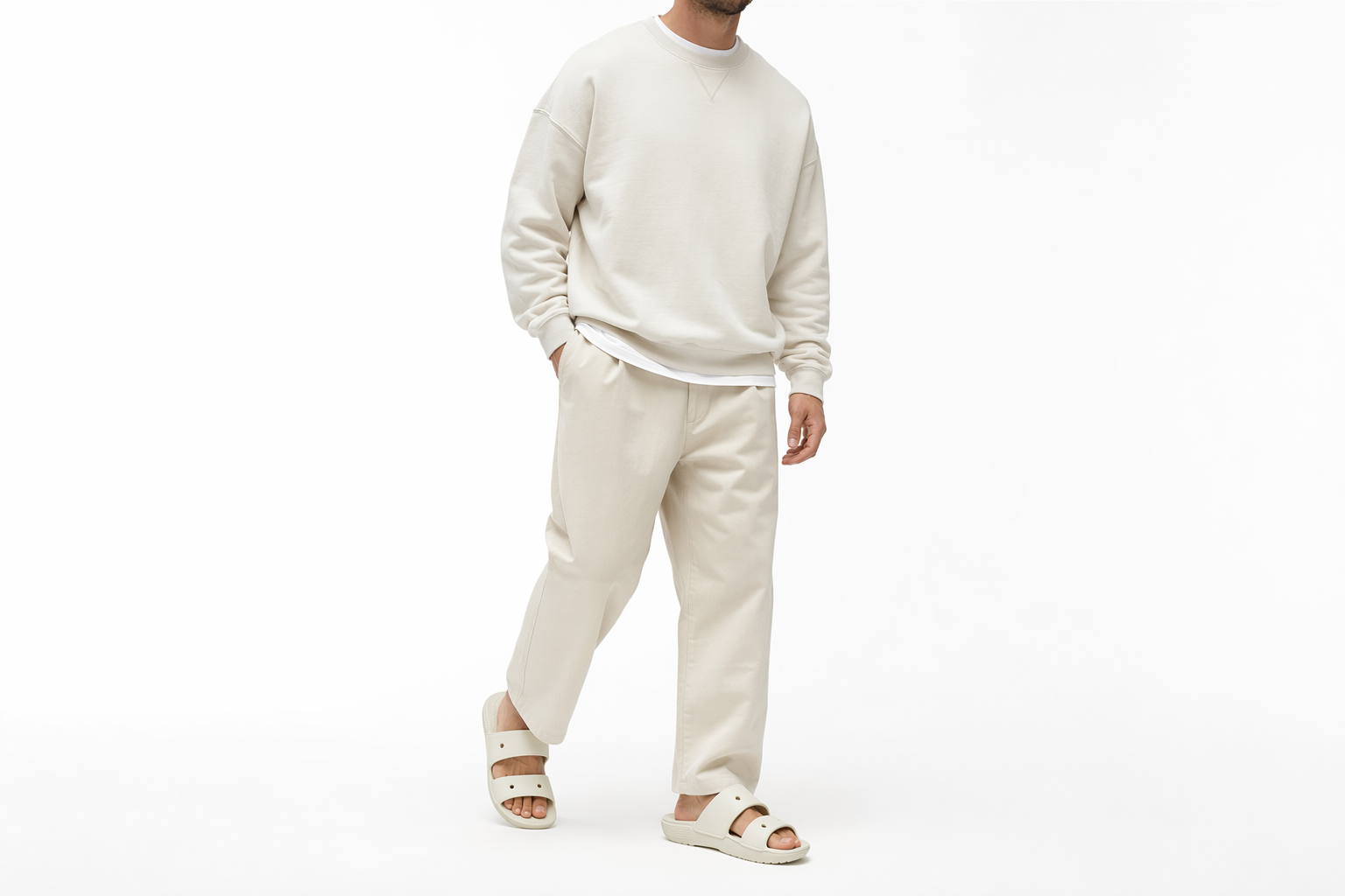 Order Crocs卡駱馳 Classic Clog 經典舒適運動拖鞋 男女同款 骨白色