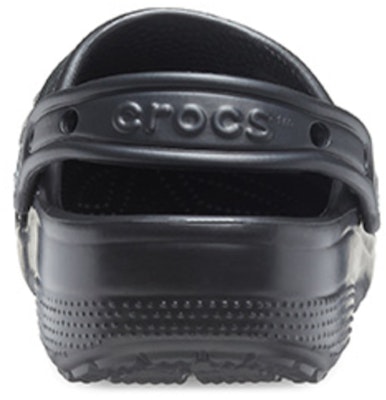 Crocs經典洞洞鞋 – 黑色 Shop Crocs經典洞洞鞋 – 黑色