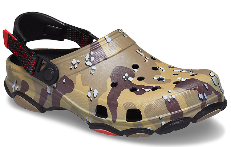 Lookbook 克罗克斯经典沙漠迷彩黑棕男女士凉鞋 207305-088