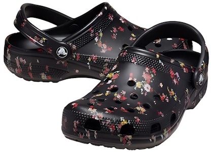 Crocs 经典洞洞鞋 Ditsy Floral 花卉款 210397-001 Shop Crocs 经典洞洞鞋 Ditsy Floral 花卉款 210397-001