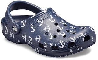 Crocs经典洞洞鞋打印拖鞋深蓝色 206053-462 Order Crocs经典洞洞鞋打印拖鞋深蓝色 206053-462