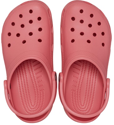 Crocs卡駱馳 經典 洞洞鞋 女款 胭脂紅 Shop Crocs卡駱馳 經典 洞洞鞋 女款 胭脂紅