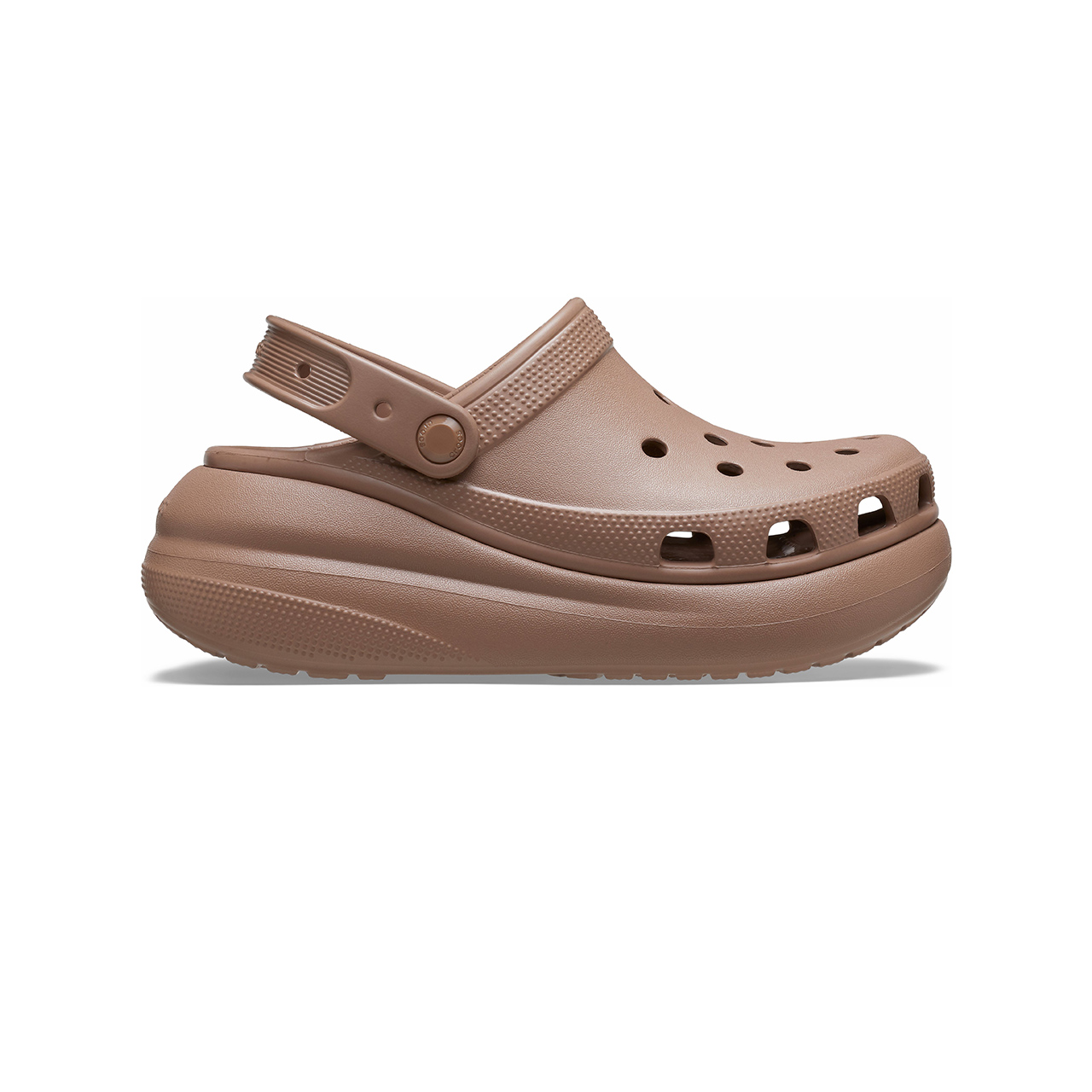Lookbook Crocs经典厚底布朗色凉鞋 207521-2Q9