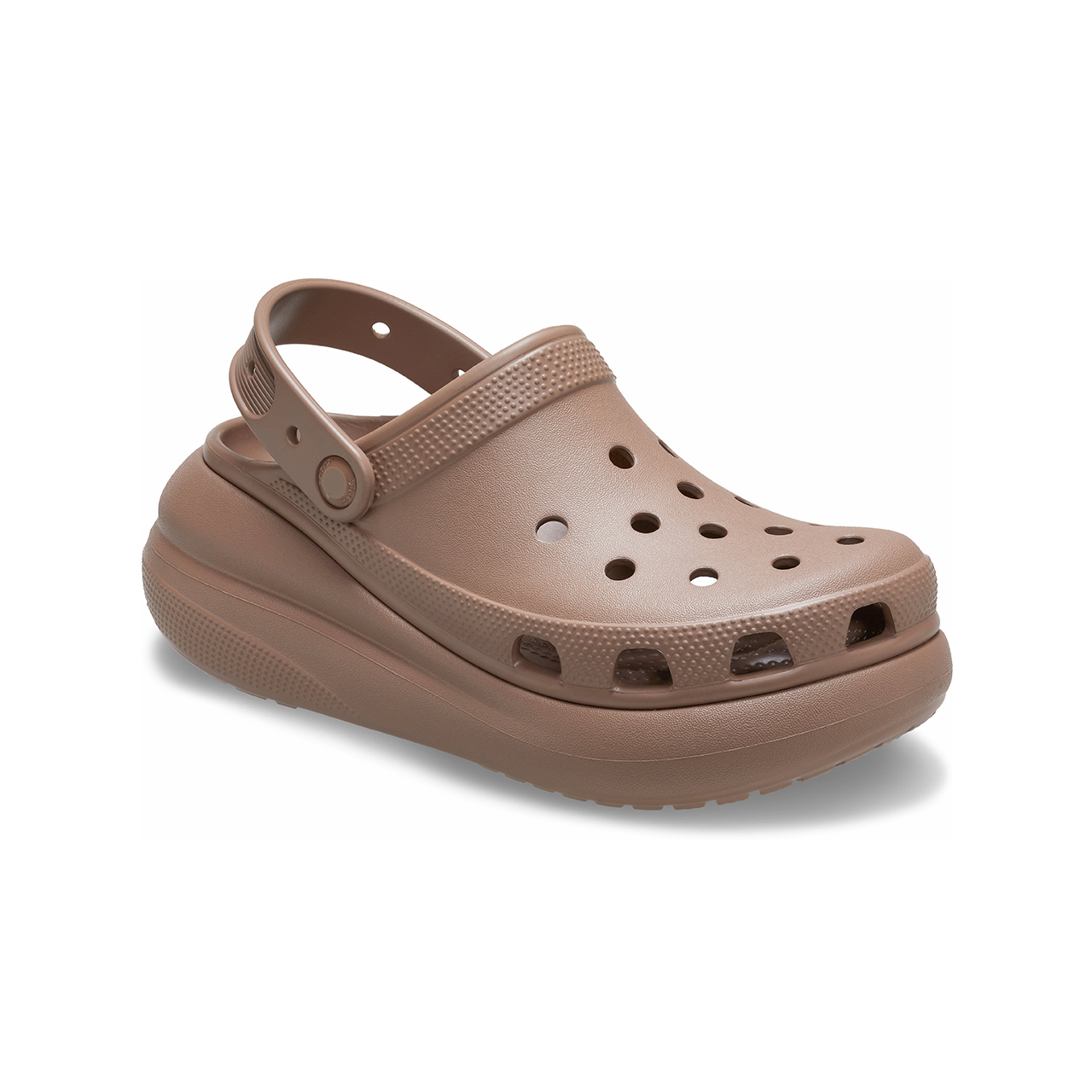 Shop Crocs经典厚底布朗色凉鞋 207521-2Q9