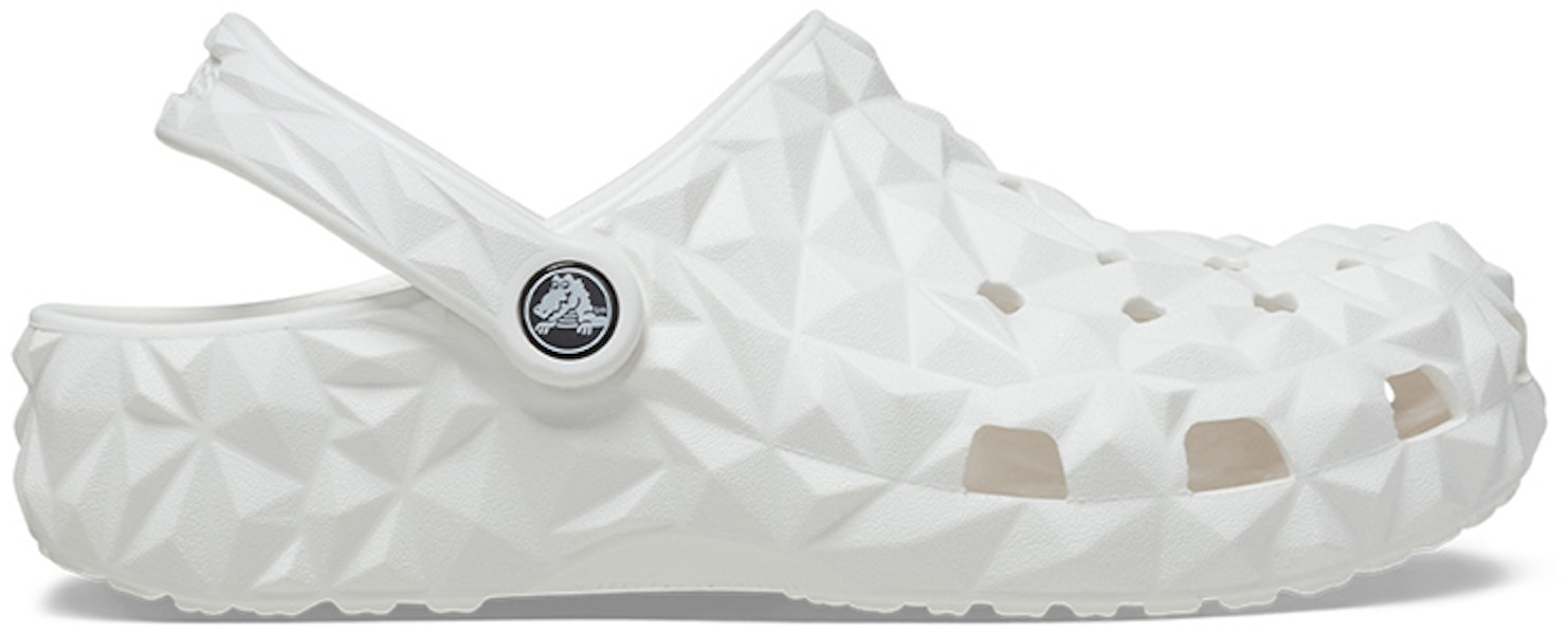 Crocs Classic Geometric Clog 'Putih' 209563-100 Lookbook Crocs Classic Geometric Clog 'Putih' 209563-100