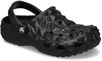 Crocs Klasik Geometris Clogs 'Hitam' 209563-001 Lookbook Crocs Klasik Geometris Clogs 'Hitam' 209563-001